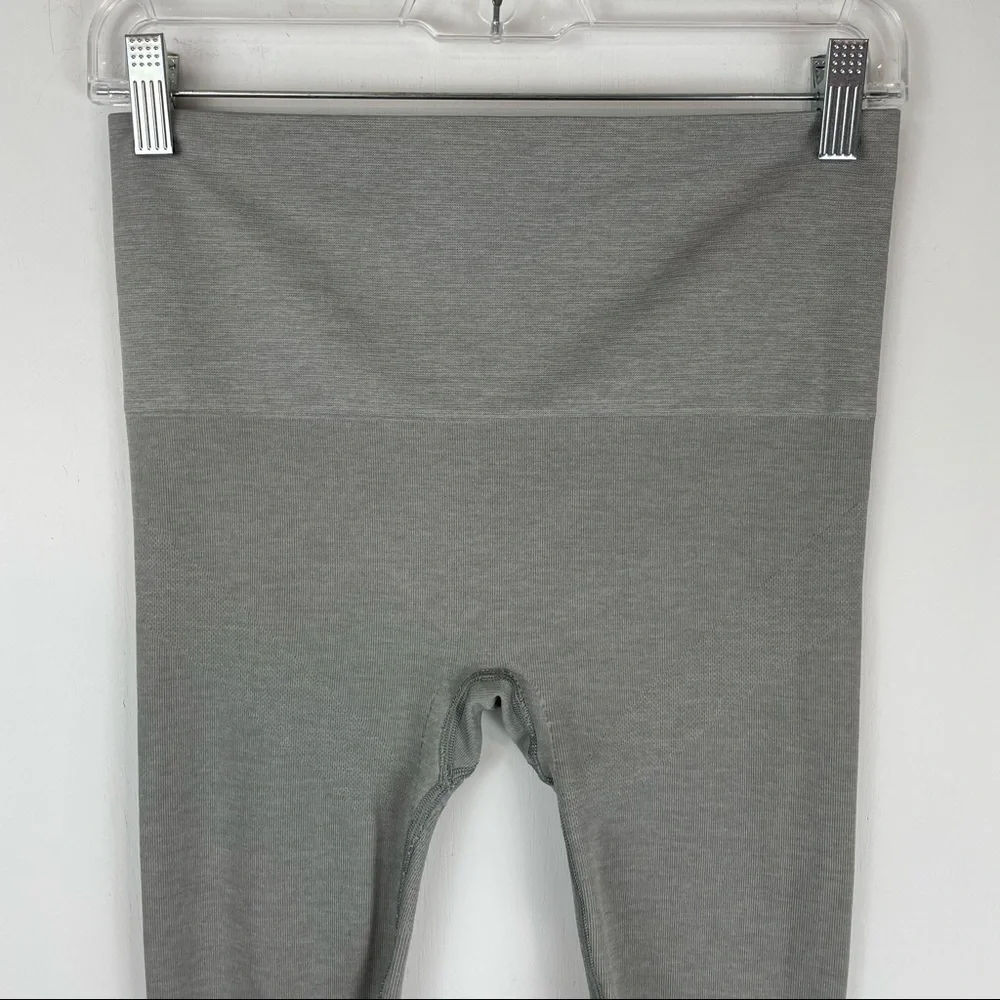 BLANQI Grey Sport Support Maternity Athletic Contour Leggings Sz Small - Picture 5 of 13